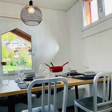 -The Urbanist- Lakeview Free Parking 2Bd Fast Wifi Oberhofen ภายนอก รูปภาพ