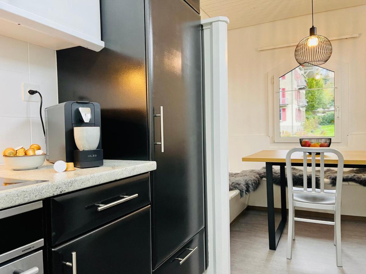 -The Urbanist- Lakeview Free Parking 2Bd Fast Wifi Oberhofen ภายนอก รูปภาพ