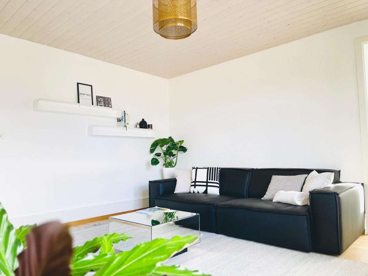 -The Urbanist- Lakeview Free Parking 2Bd Fast Wifi Oberhofen ภายนอก รูปภาพ