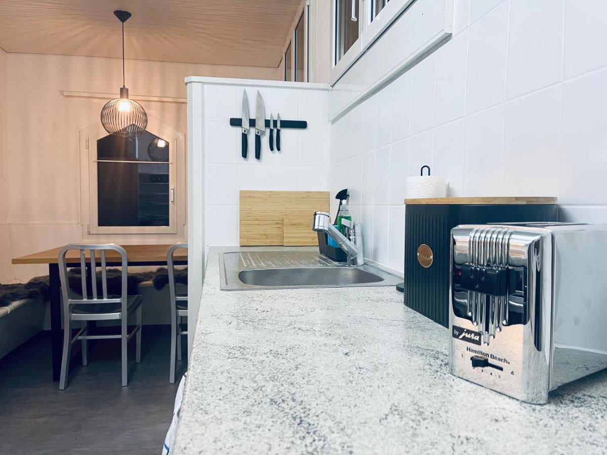 -The Urbanist- Lakeview Free Parking 2Bd Fast Wifi Oberhofen ภายนอก รูปภาพ